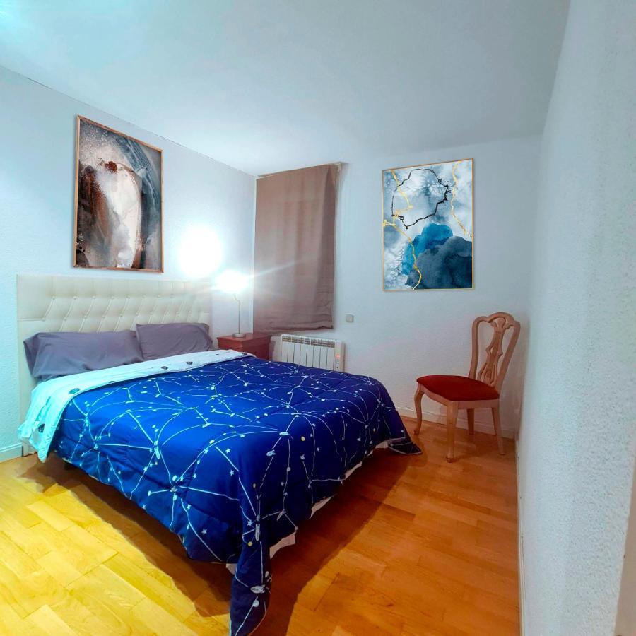 Gran Via Valverde Apartaments & Rooms Parking Мадрид Екстериор снимка